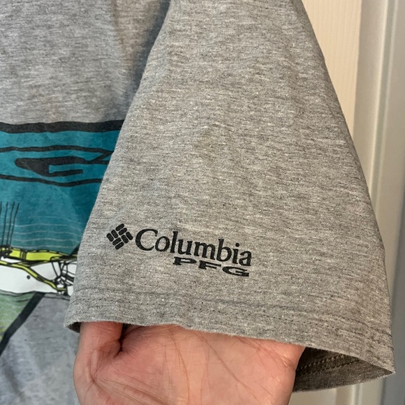 Men’s size large Columbia PFG gray short sleeved tee cotton polyester blend - Picture 4 of 5